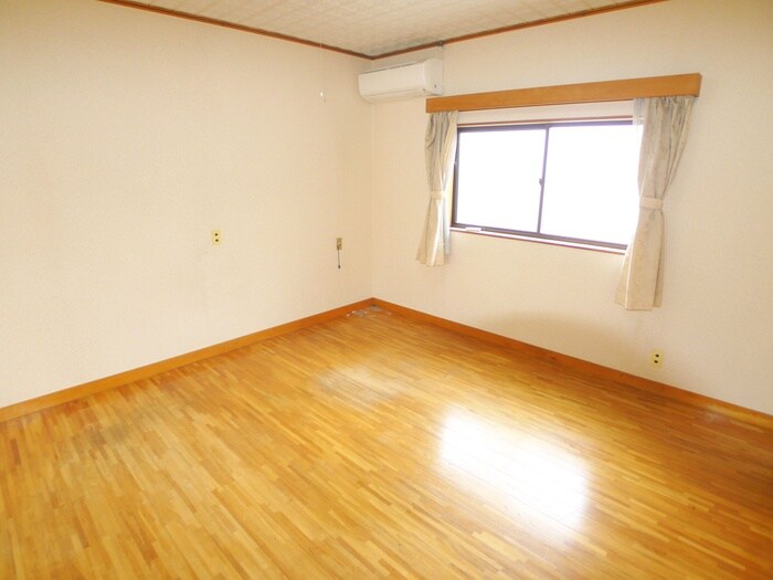 物件内観写真7　(ベランダ・バルコニー)