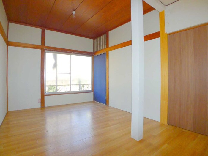 物件内観写真8　(居室)