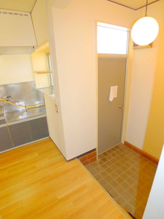 物件内観写真20　(玄関)