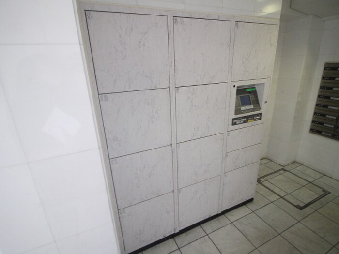 物件外観写真6　(建物設備)