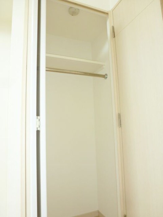 物件内観写真11　(収納)