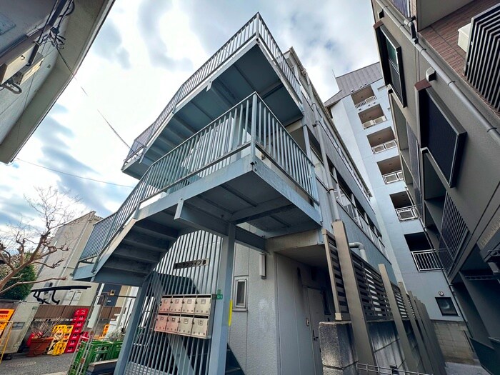 物件外観写真3　(外観写真)