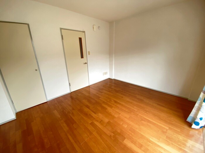 物件内観写真21　(居室)