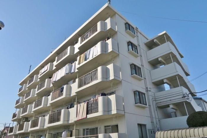 クレセント　トオヤマ