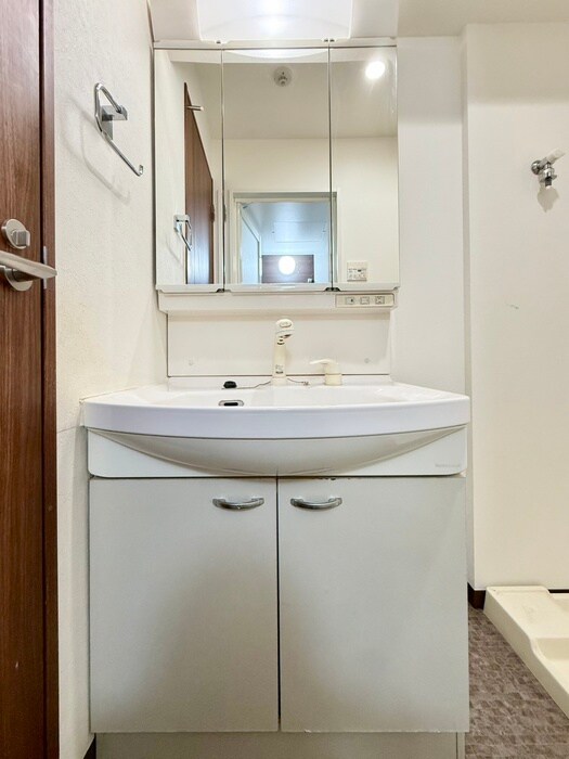 物件内観写真14　(洗面)