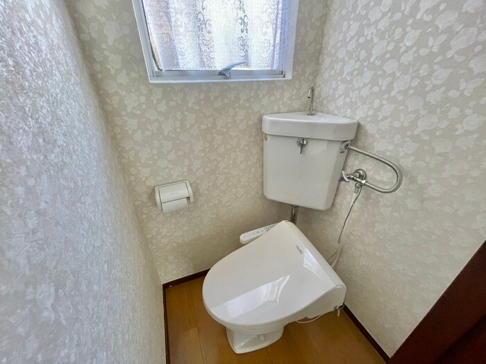 物件内観写真12　(トイレ)