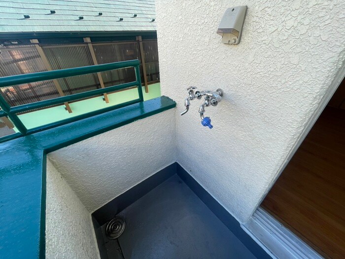 物件内観写真17　(洗濯機置場)