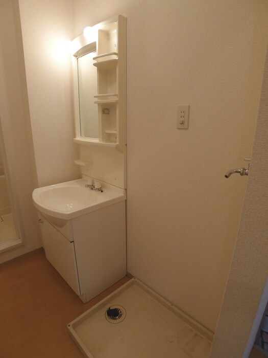 物件内観写真9　(洗面)