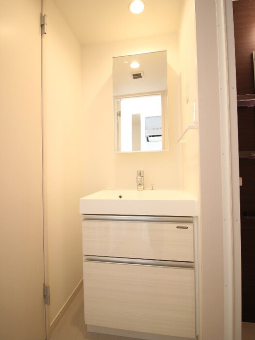 物件内観写真13　(洗面)