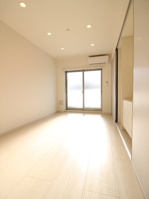 物件内観写真21　(居室)