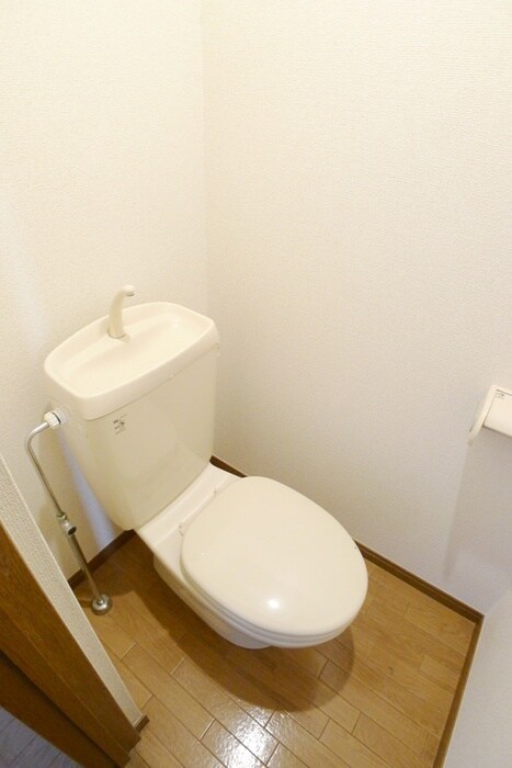 物件内観写真15　(トイレ)