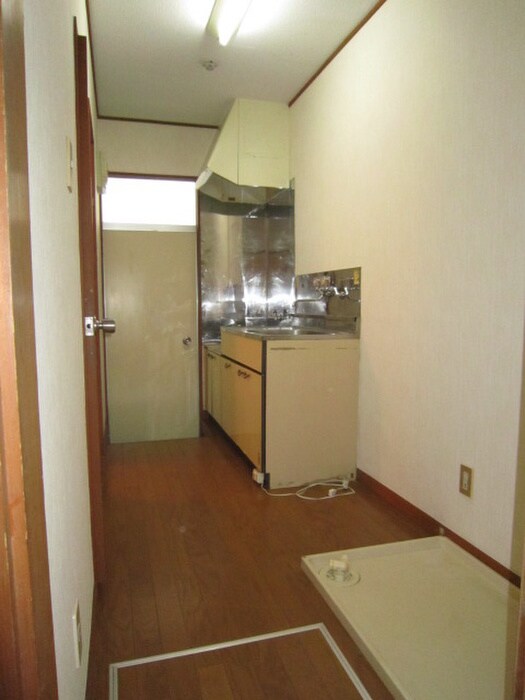 物件内観写真14　(廊下)