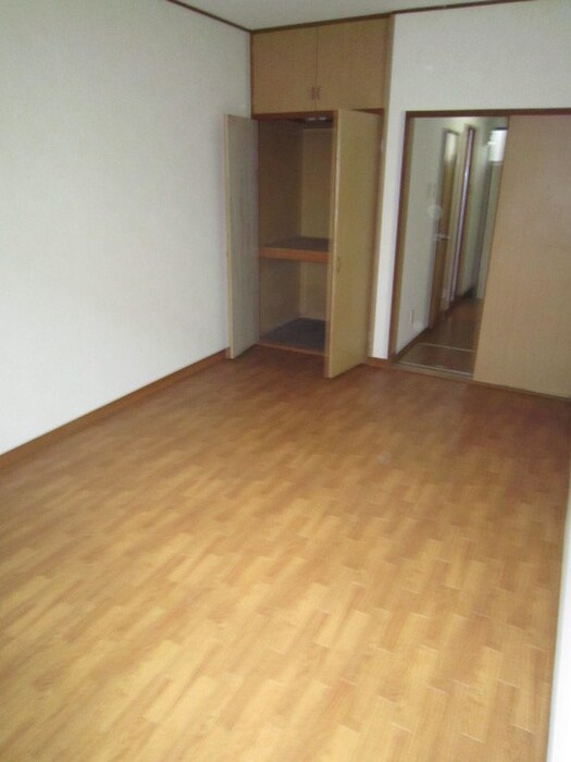 物件内観写真16　(居室)