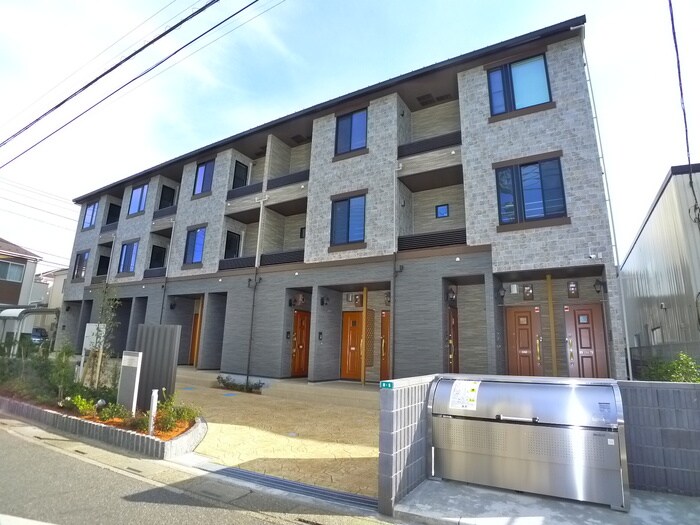 物件外観写真1　(外観写真)