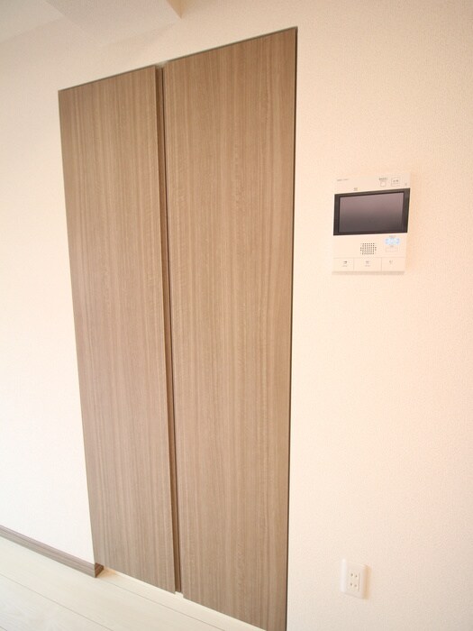 物件内観写真11　(収納)