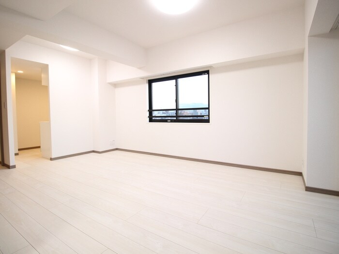 物件内観写真16　(廊下)