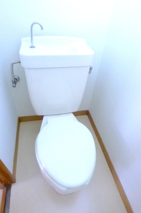 物件内観写真12　(トイレ)