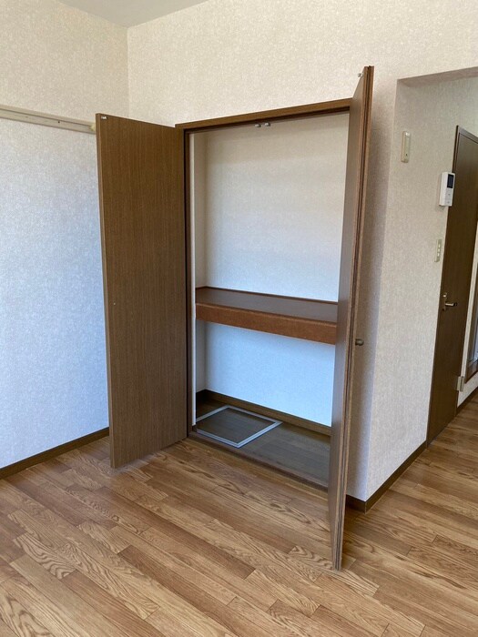 物件内観写真17　(収納)