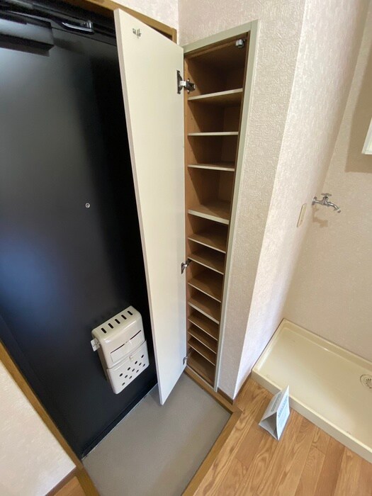 物件内観写真18　(靴箱)