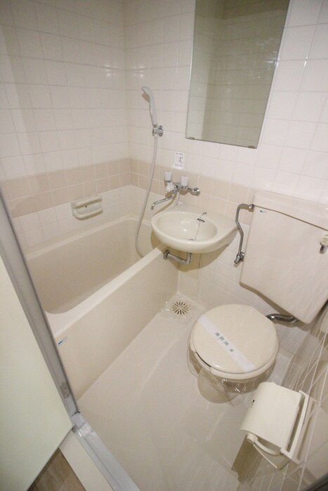 物件内観写真9　(トイレ)