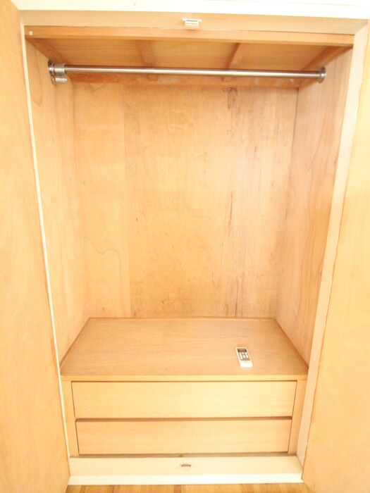 物件内観写真10　(収納)