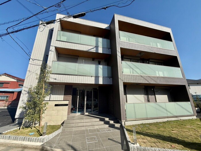 物件外観写真1　(外観写真)