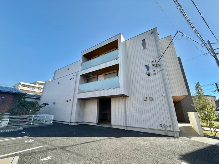 物件外観写真2　(外観写真)