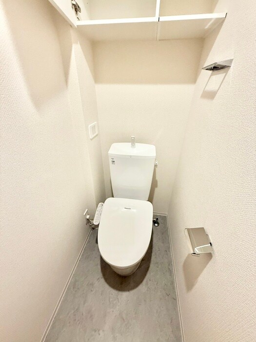 物件内観写真12　(トイレ)