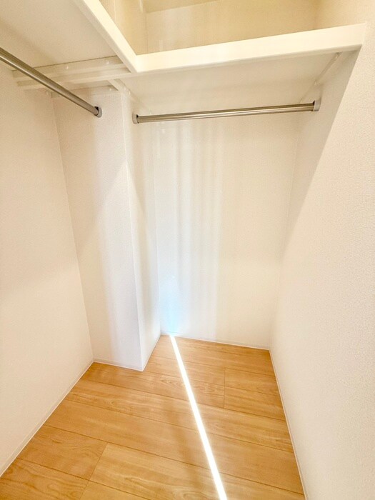 物件内観写真13　(収納)
