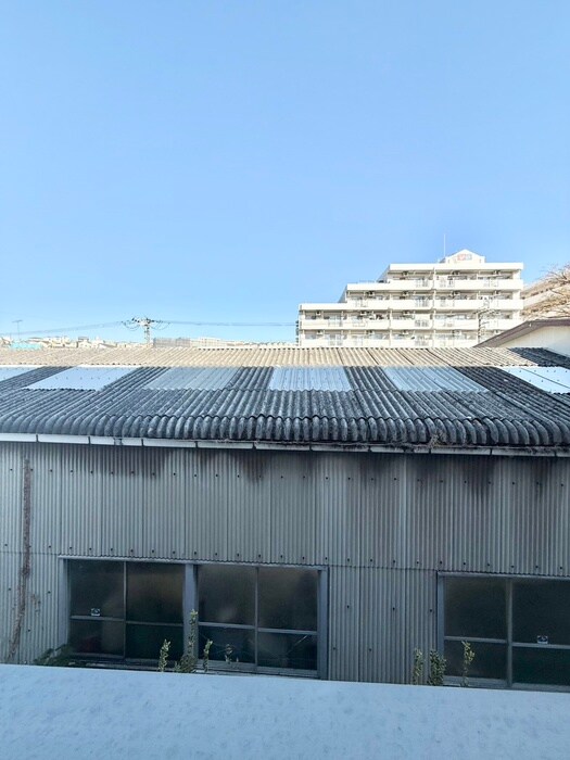 物件内観写真17　(室内からの展望)