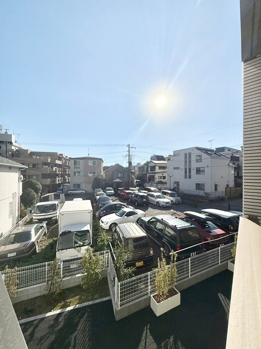 物件内観写真17　(室内からの展望)