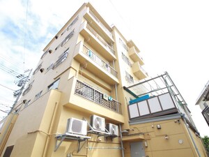 西川マンション外観写真
