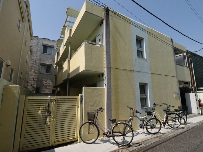 物件外観写真2　(外観写真)