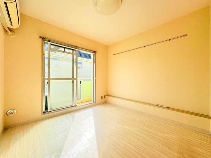 物件内観写真21　(居室)