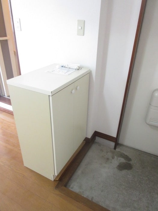物件内観写真8　(靴箱)