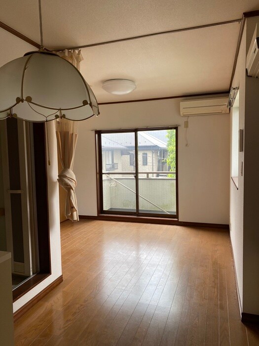 物件内観写真8　(居室)