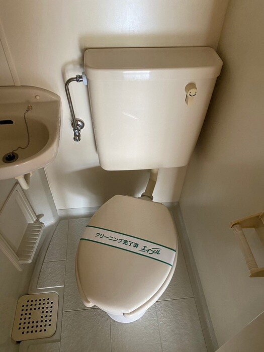 物件内観写真10　(トイレ)