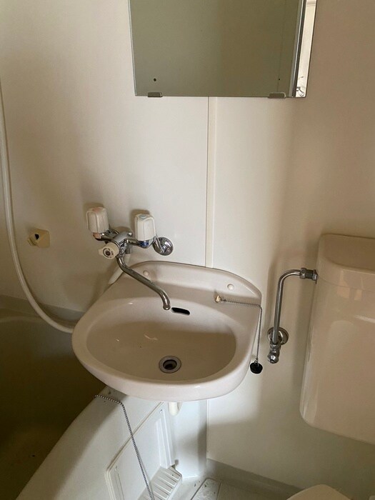 物件内観写真13　(洗面)