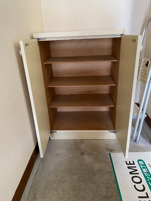 物件内観写真15　(靴箱)
