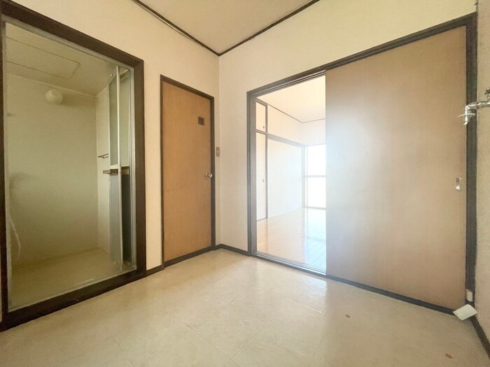 物件内観写真9　(居室)