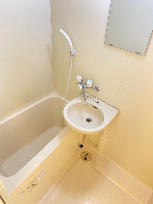 物件内観写真12　(バス／シャワールーム等)