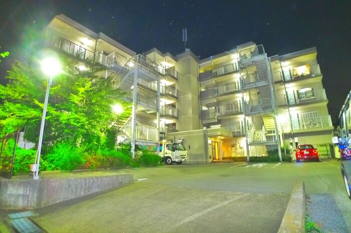 物件外観写真3　(外観写真)