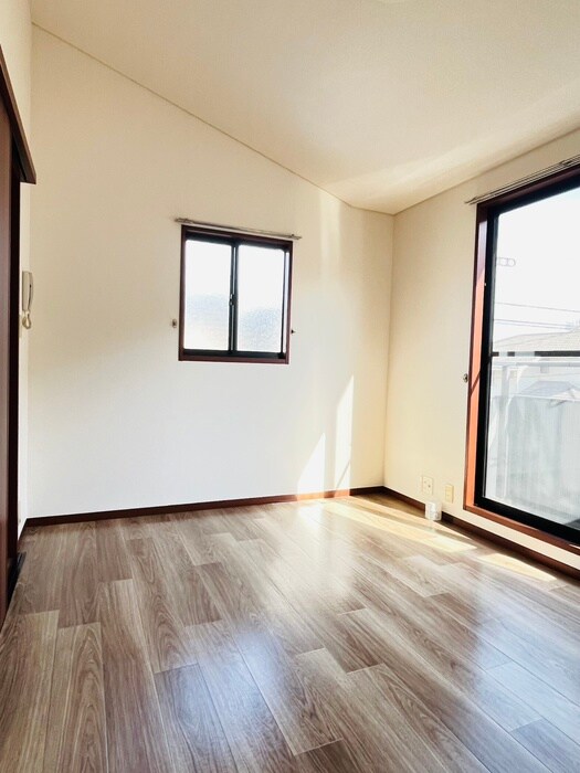 物件内観写真9　(居室)