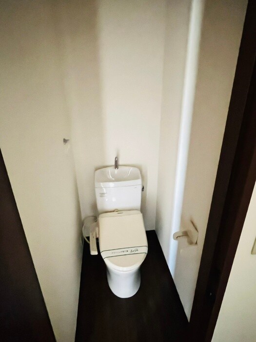 物件内観写真14　(トイレ)
