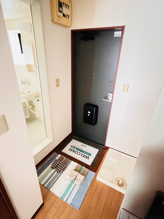 物件内観写真22　(玄関)