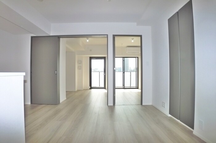 物件内観写真9　(居室)