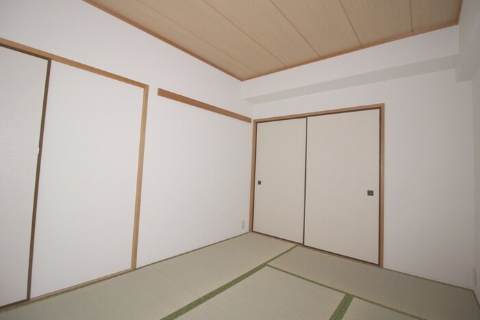 物件内観写真10　(居室)