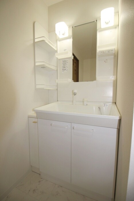 物件内観写真15　(洗面)