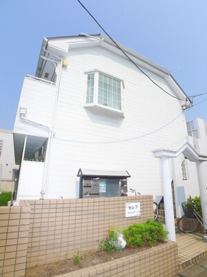 セレブ・コミュニティー外観写真