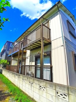 里見ハイツ外観写真